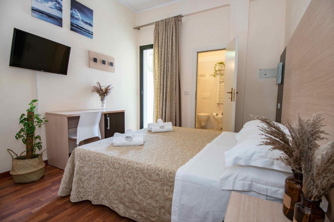 Hotel Baby B&B Milano Marittima Extérieur photo