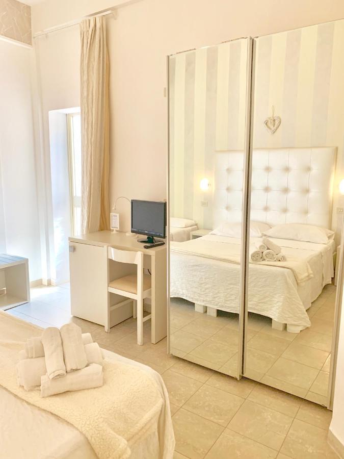 Hotel Baby B&B Milano Marittima Extérieur photo