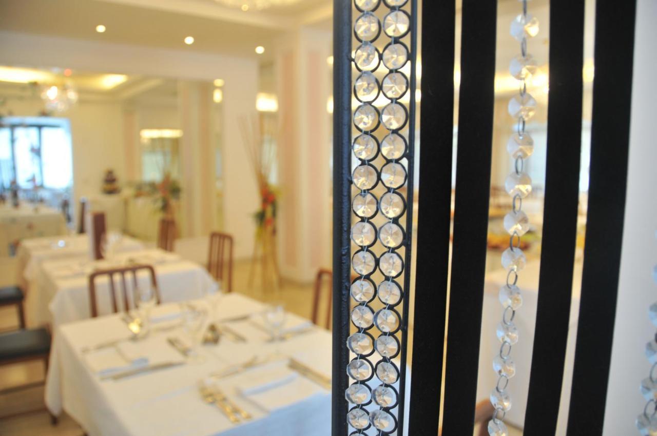 Hotel Baby B&B Milano Marittima Extérieur photo