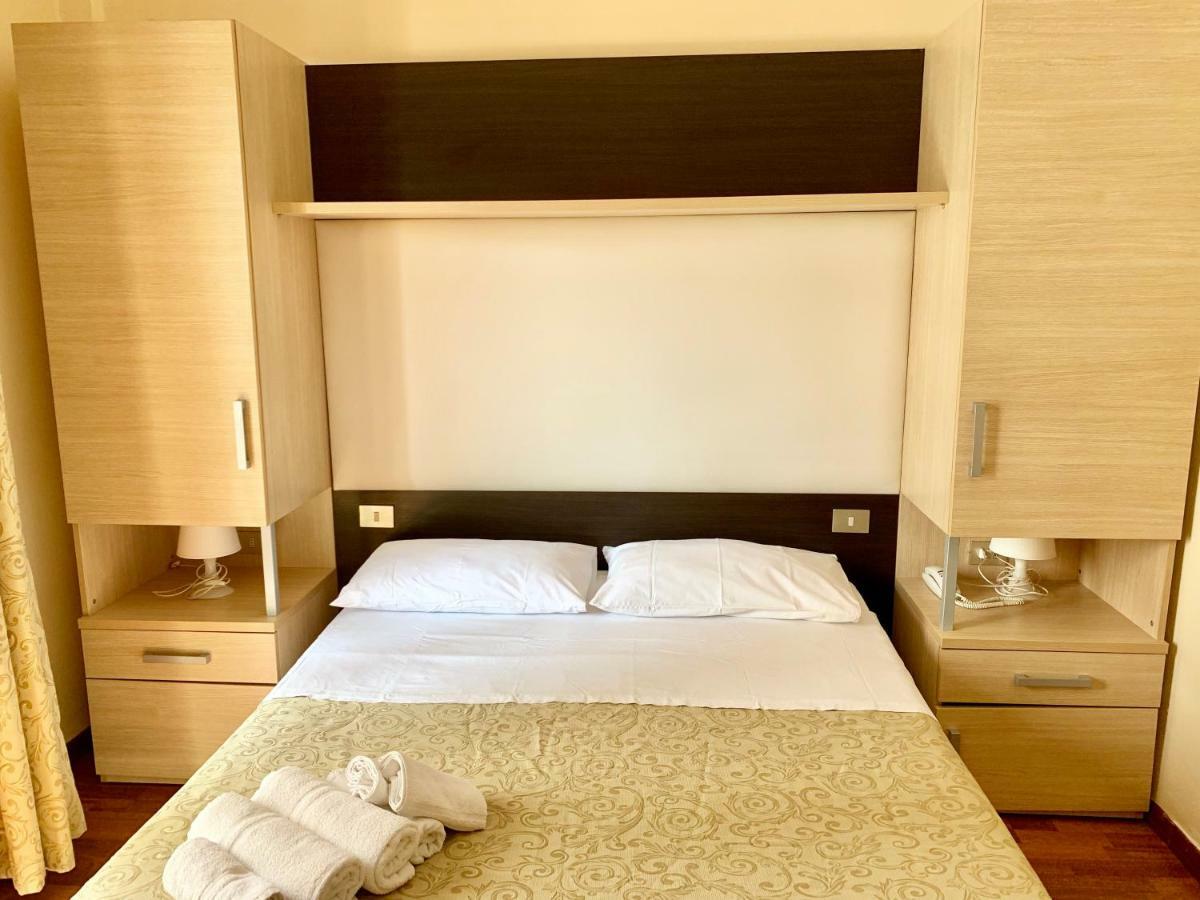 Hotel Baby B&B Milano Marittima Extérieur photo